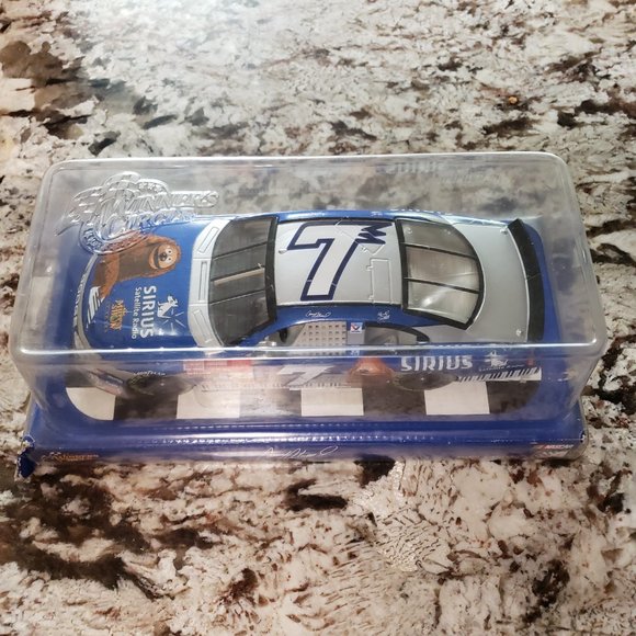 New in original box Nascar Dodge Winnner's Circle 1/24 Muppets #7 - Picture 3 of 13